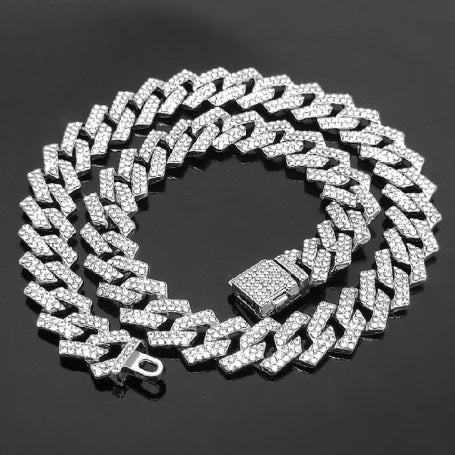 Zircon Plated True Gold Pendant Necklace